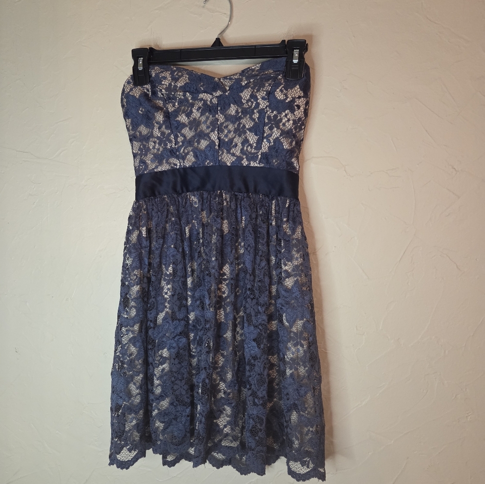 Elise Ryan Strapless Lace Overlay Elegant Blue Lace Mini Dress Size 2
